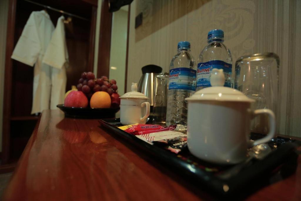 Silver City Hotel Mandalay Buitenkant foto