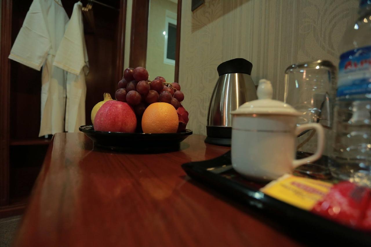 Silver City Hotel Mandalay Buitenkant foto