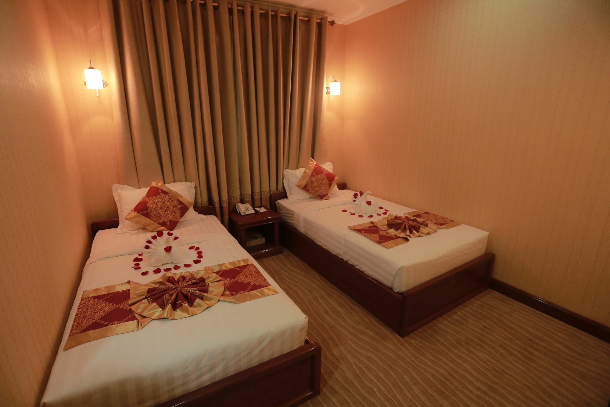 Silver City Hotel Mandalay Buitenkant foto